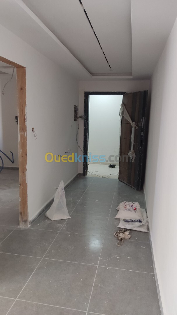 Vente Appartement F3 Alger Bir mourad rais