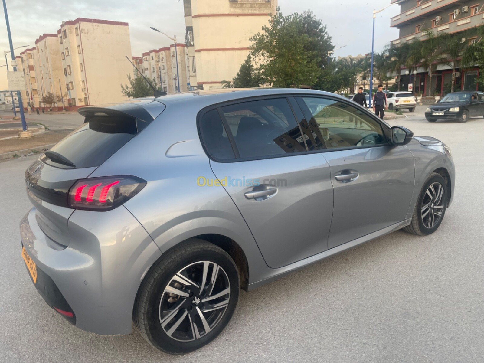 Peugeot 208 2023 Allure