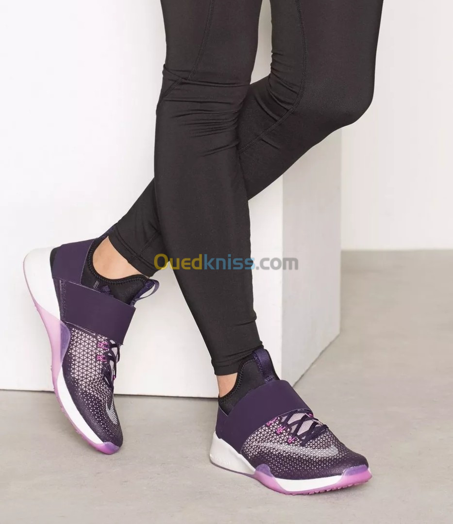 Nike Zoom air strong femme. 