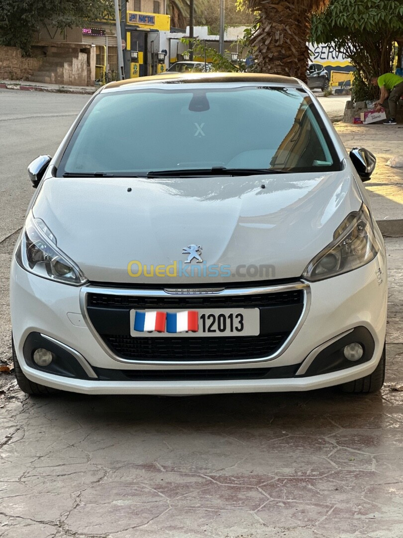 Peugeot 208 2020 Allure Facelift