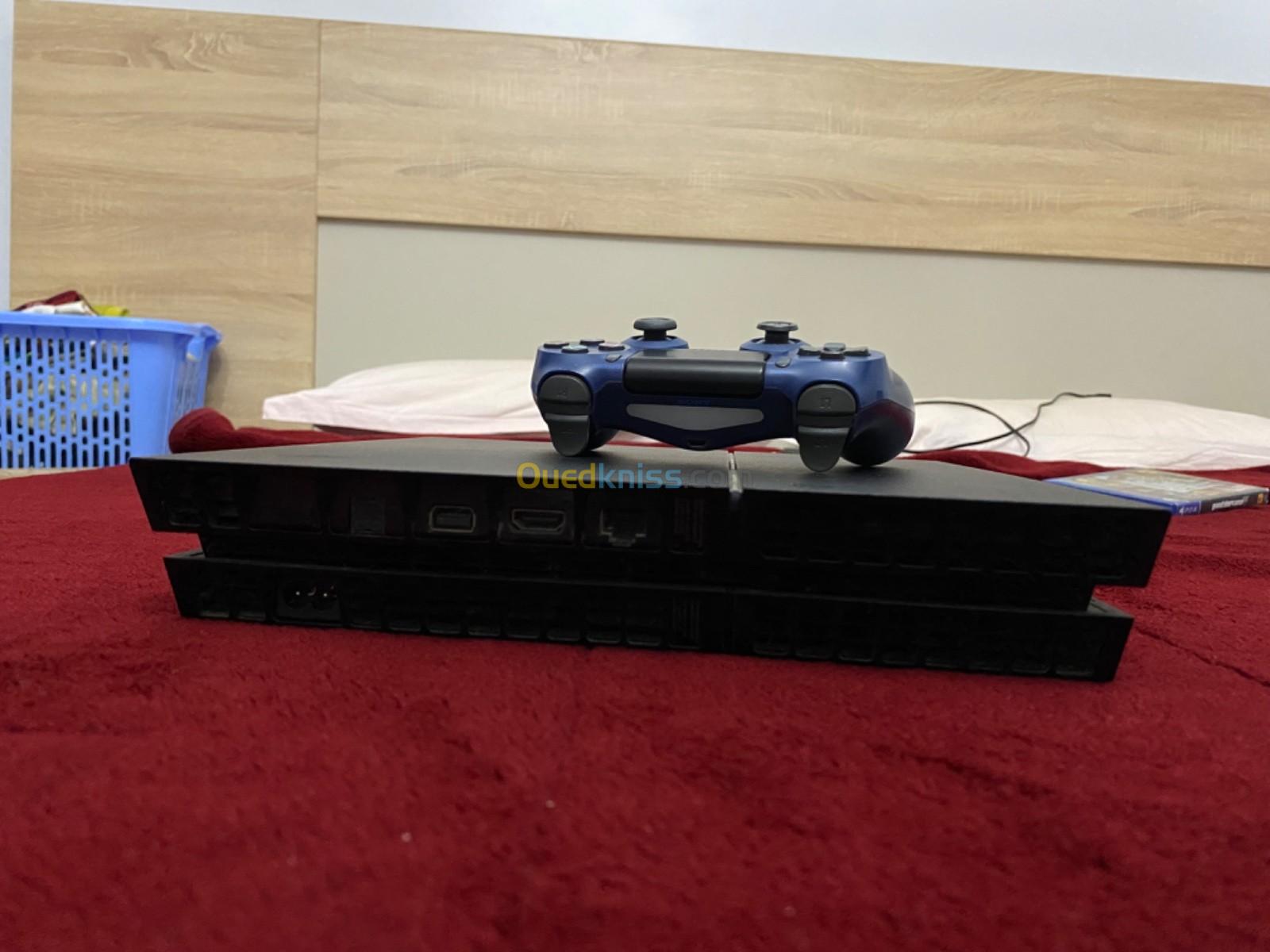 PS4 fat avec fc24 et une  Manette original 