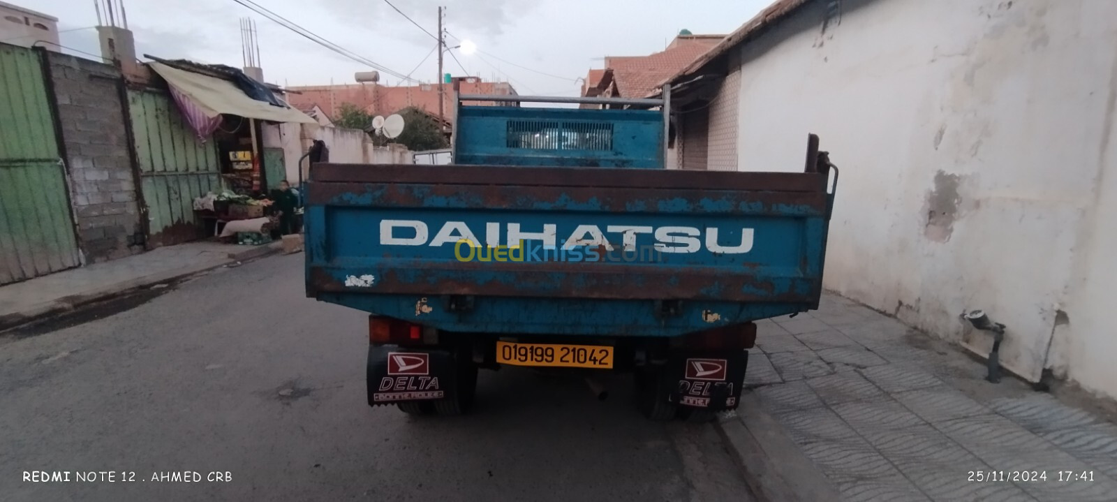 Daihatsu DELTA 2010