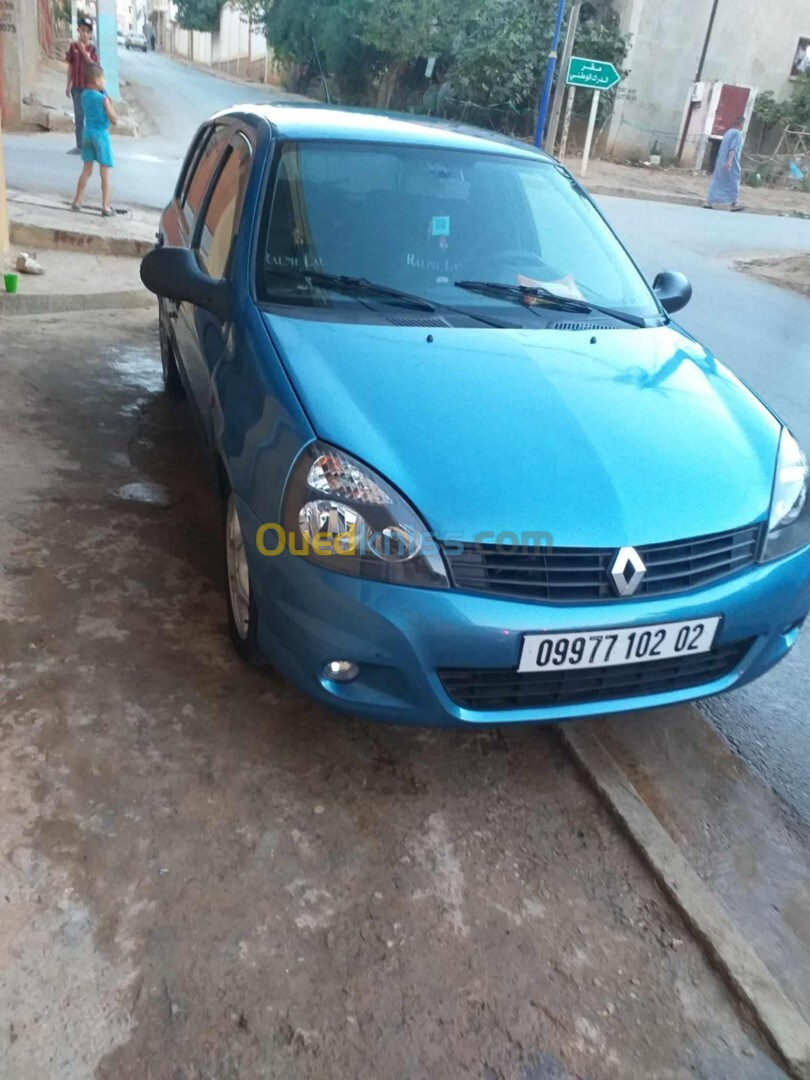 Renault Clio 2 2002 كليو ذبانة