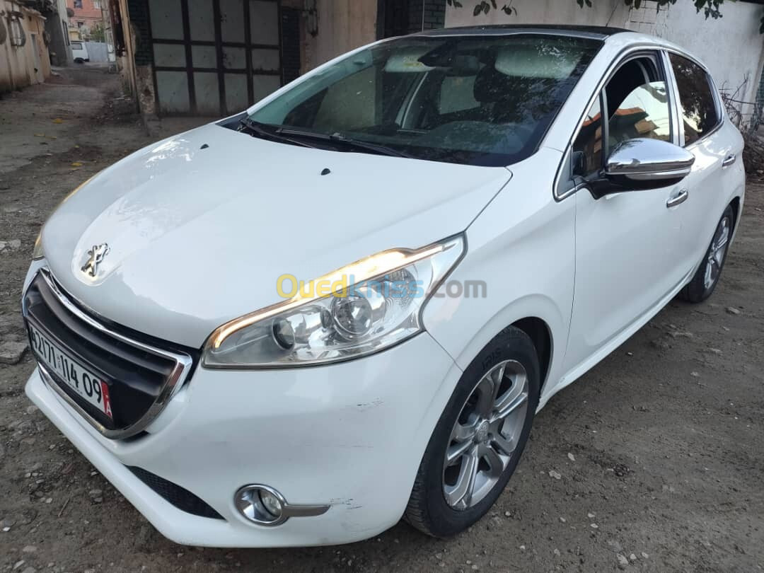 Peugeot 208 2014 Allure