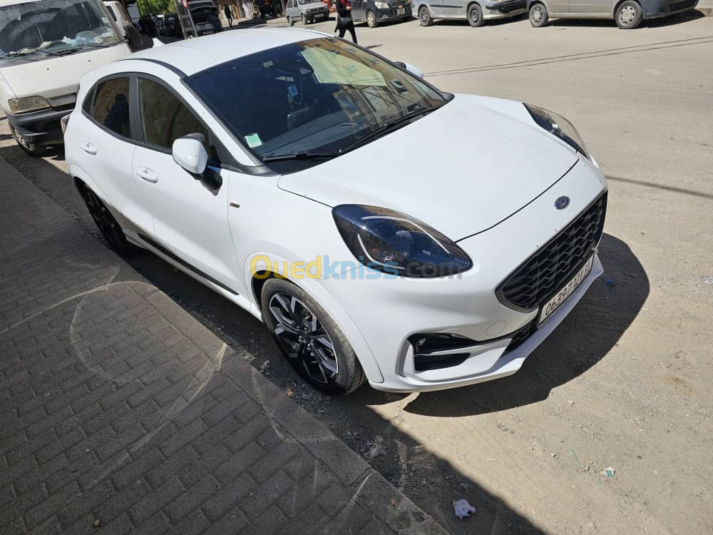 Ford Puma. St line 2021 