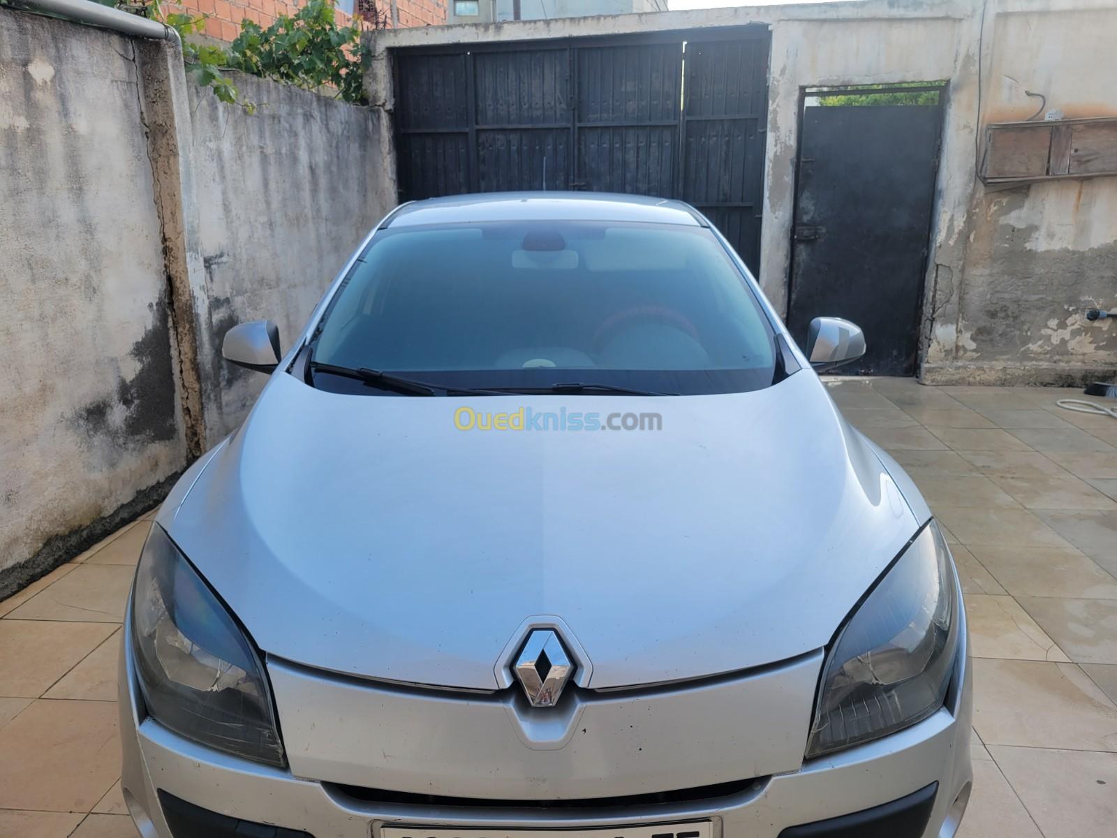 Renault Megane 3 Coupé 2011 Megane 3 Coupé