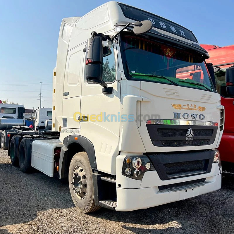 SINOTRUCK.HOWO T7H 6x4 TRACTOR 2024