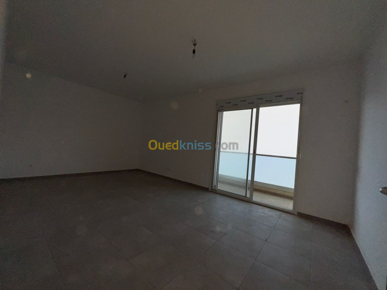 Location Appartement F3 Alger Birkhadem