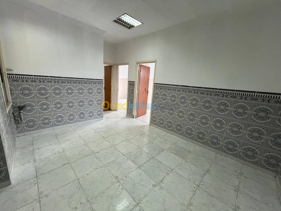 Location Appartement F3 Alger Hussein dey