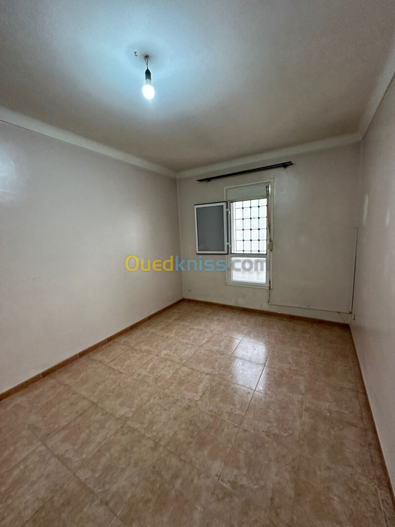 Location Appartement F3 Alger Kouba