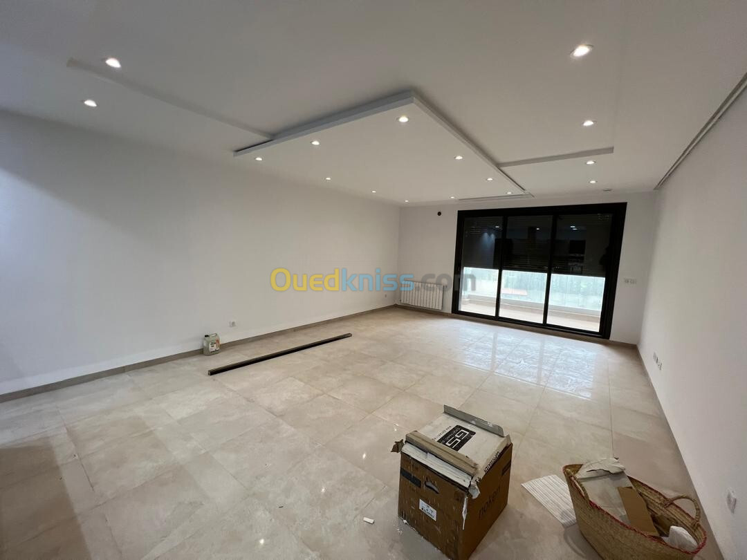 Location Appartement F5 Alger Said hamdine