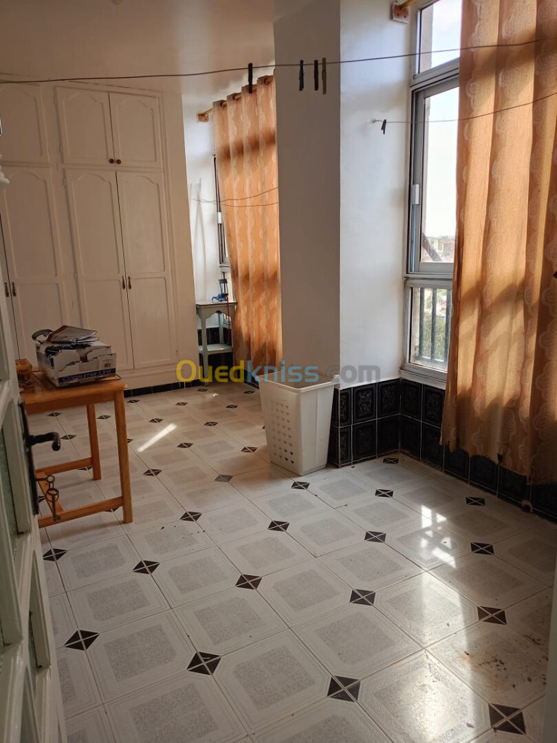 Location Appartement F5 Alger Bordj el kiffan