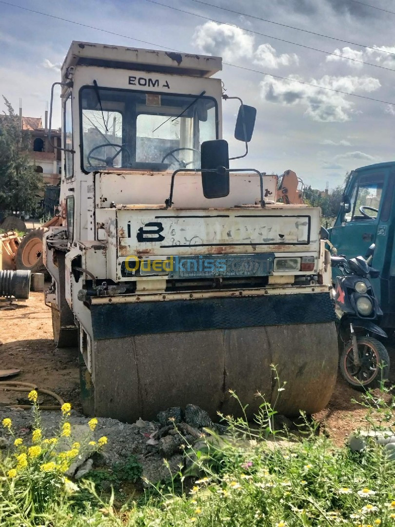 BOMAG Compacteur cylindrique 2 avec vibreur 1996