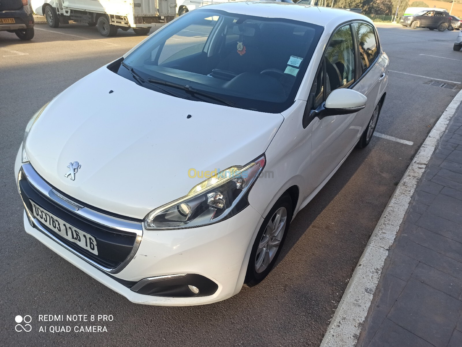 Peugeot 208 2016 Active Facelift