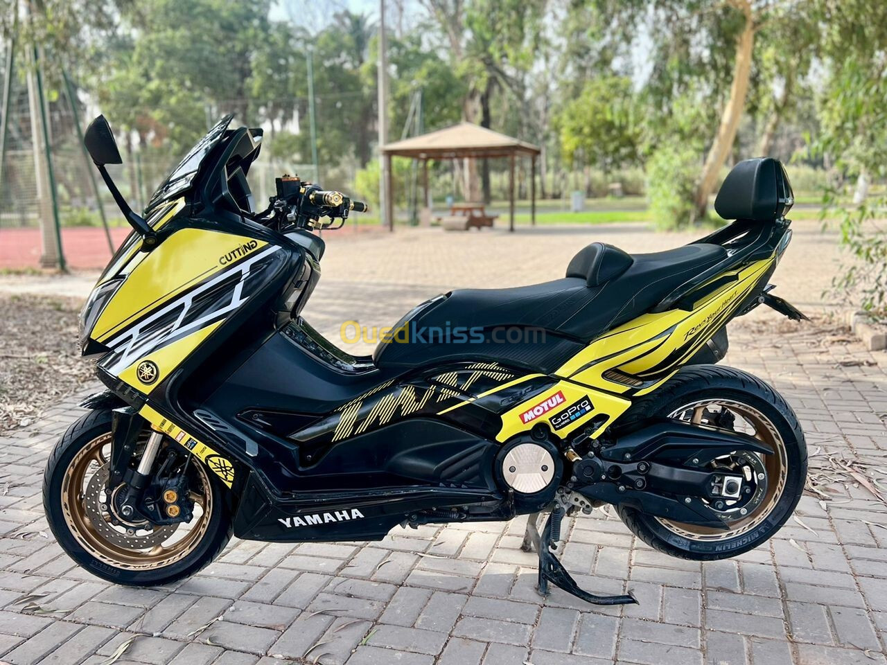 Yamaha Tmax Iron 2 2016