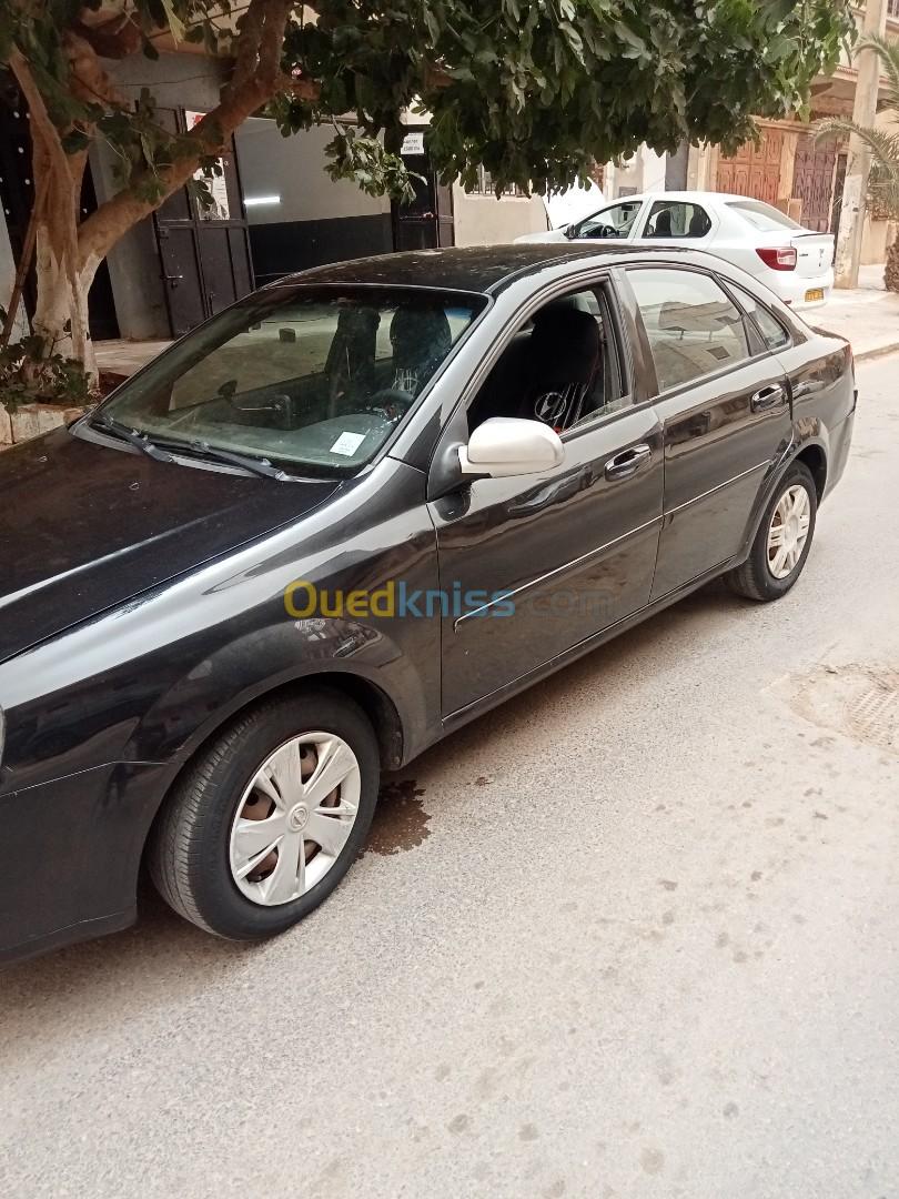 Chevrolet Optra 4 portes 2011 