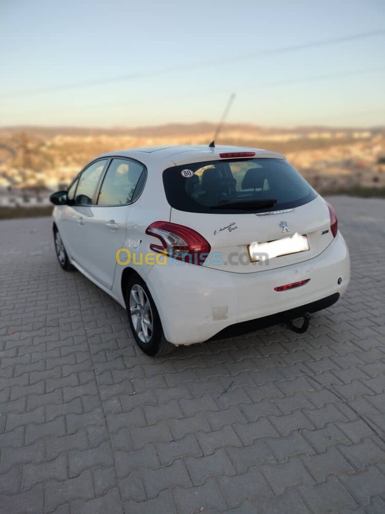 Peugeot 208 2013 Allure