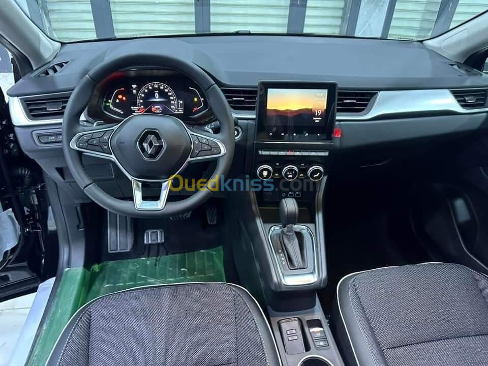 Renault captur 2024 intense