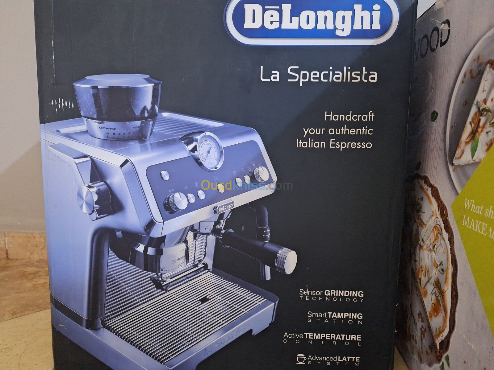 MACHINE A CAFÉ DELONGHI inox