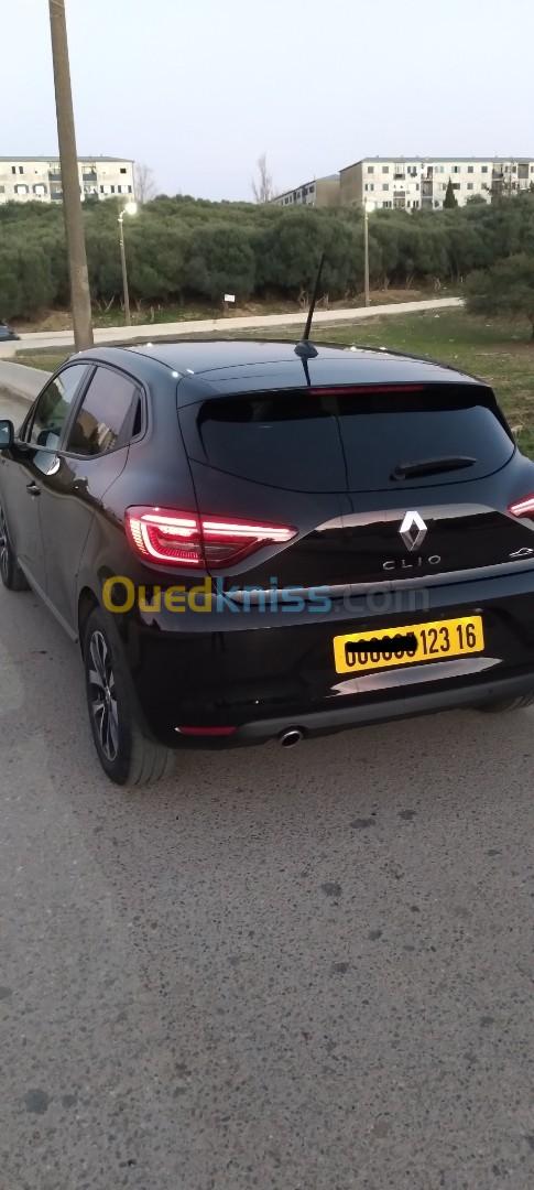 Renault Clio 5 dci 2023 Equilibre