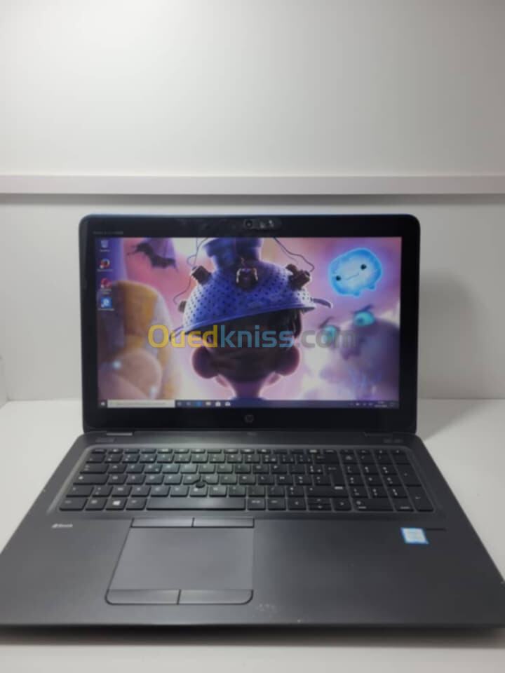 HP ZBOOK U15 G4 I5 7éme 8/256 SSD + 512 HDD