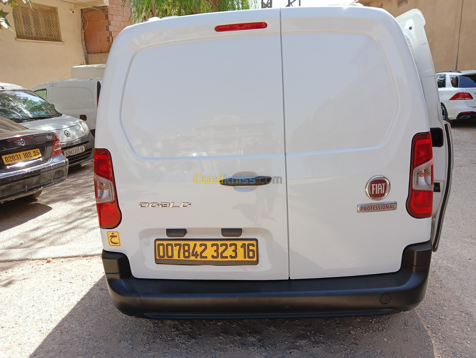 Fiat Doblo 2023 Italien