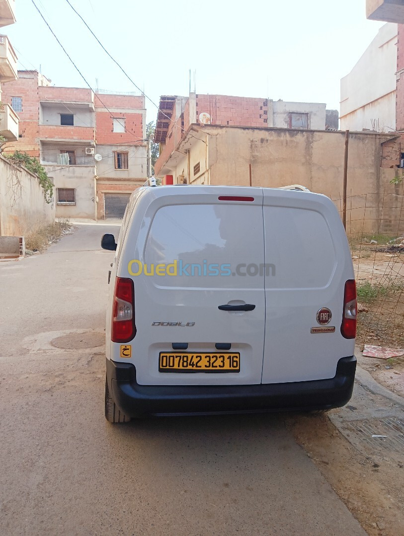 Fiat Professional Doblo 2023 Italien