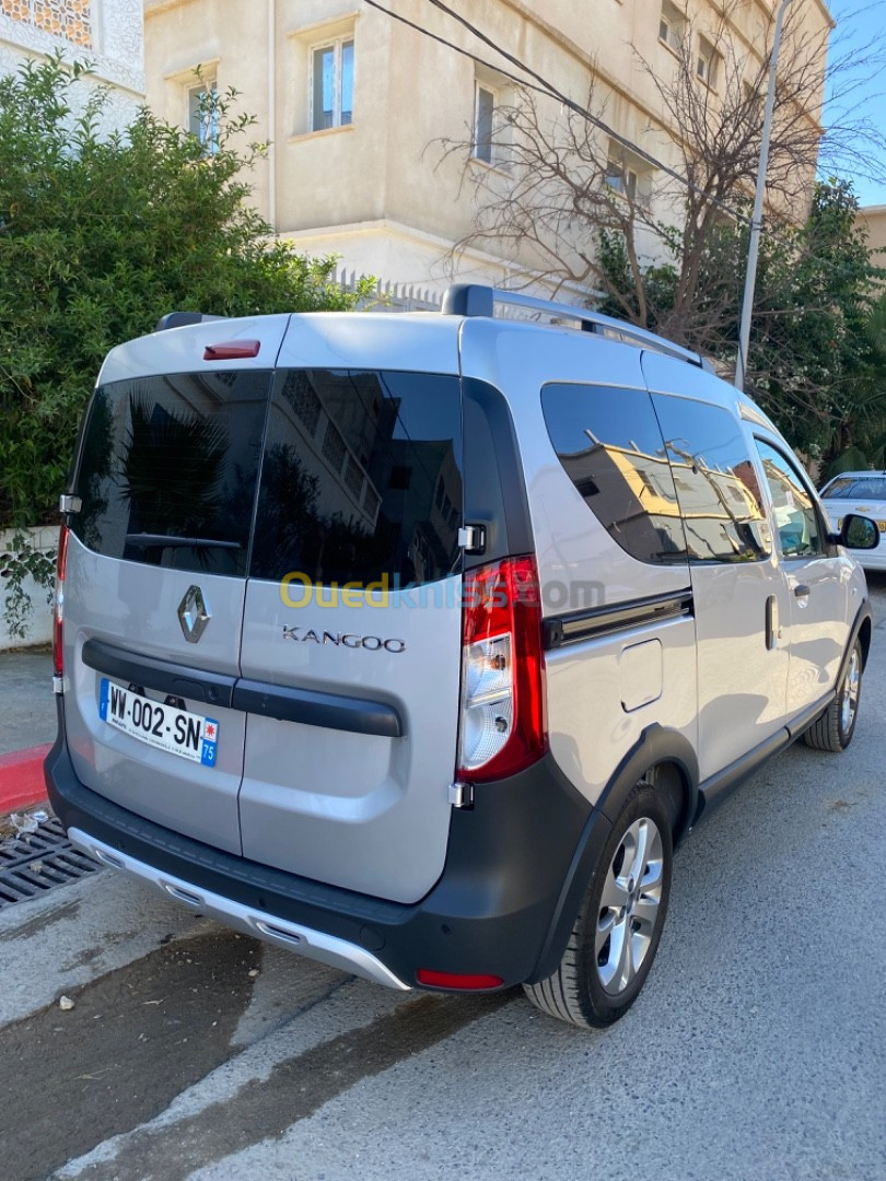 Renault Kangoo 2023 