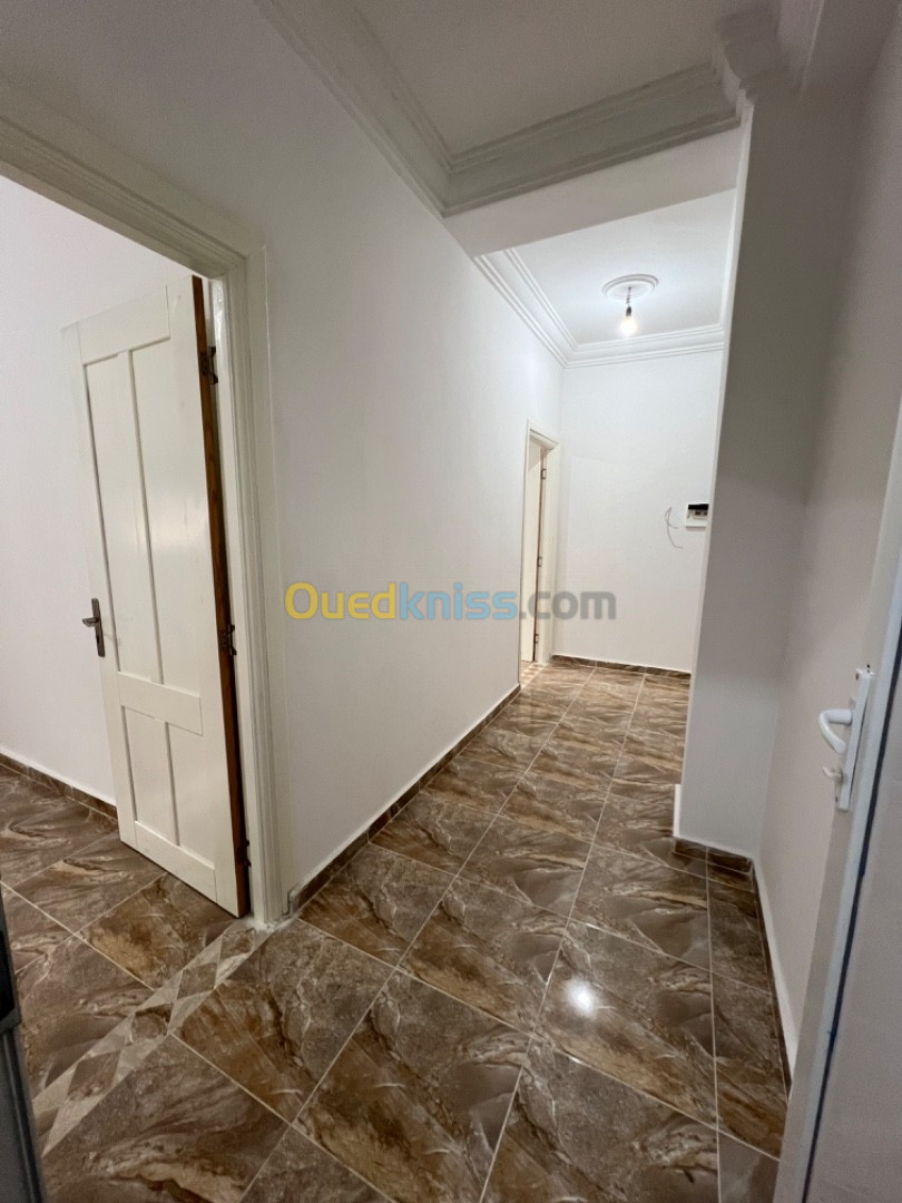 Vente Appartement F2 Oran Ain el turck