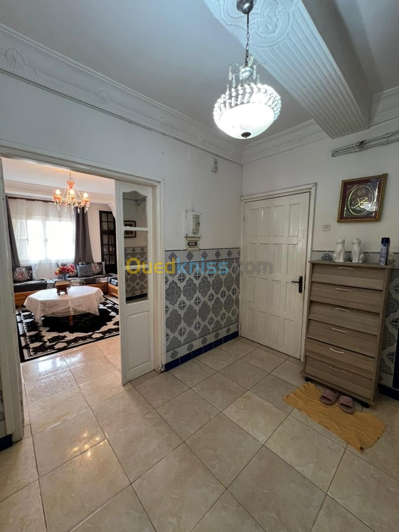 Vente Appartement F4 Oran Ain el turck