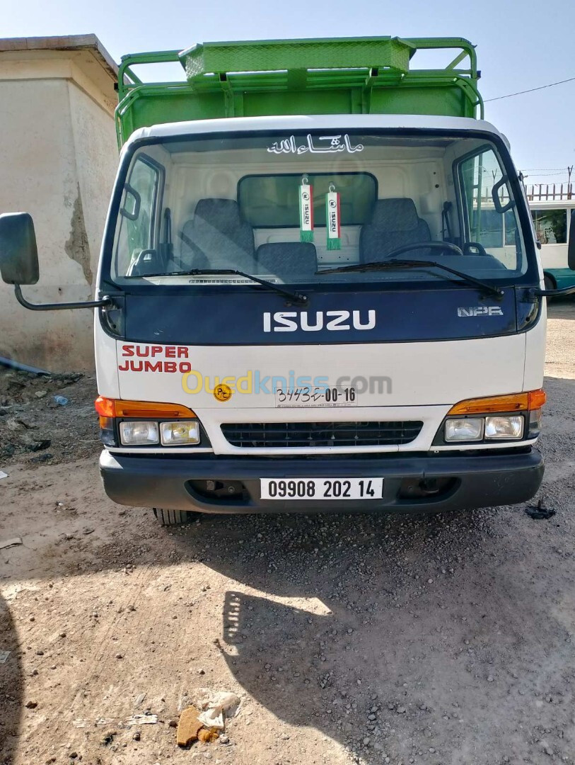 Isuzu Super jumbo 2002