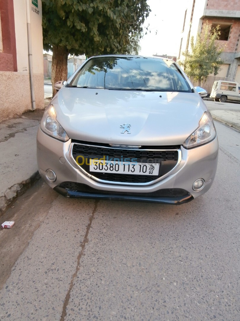 Peugeot 208 2013 Allure