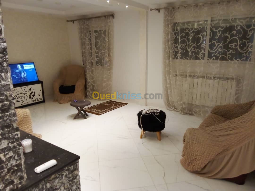 Location Appartement F4 Alger Cheraga