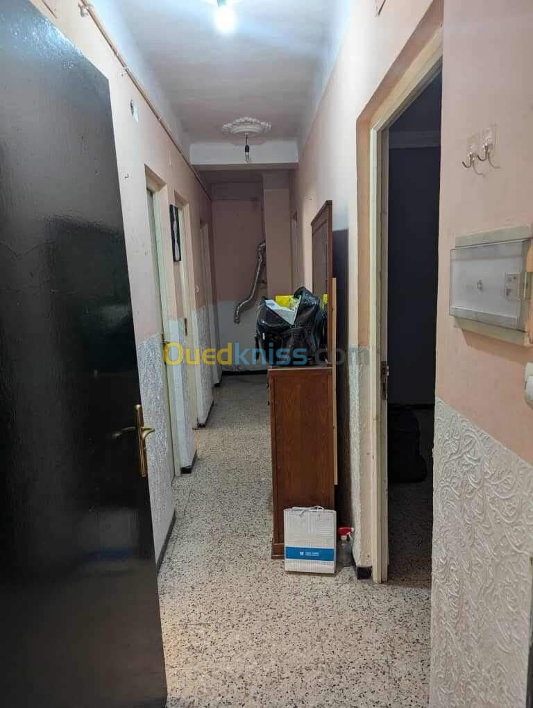 Location Appartement F3 Alger Kouba