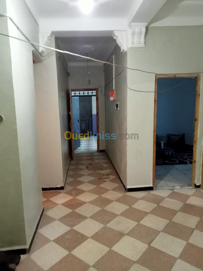 Vente Appartement F3 Relizane Oued rhiou