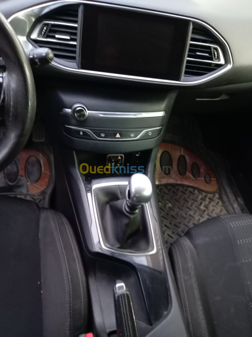 Peugeot 308 2016 Active