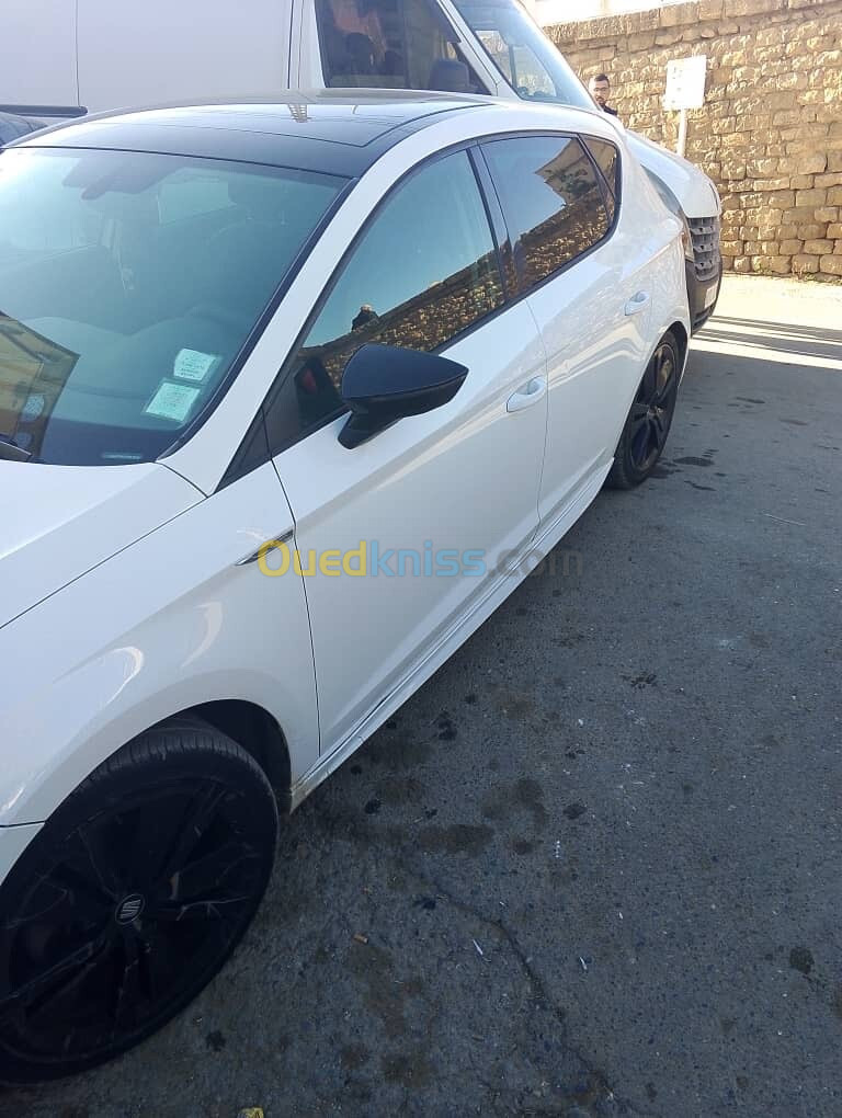 Seat Leon 2015 LINEA R+