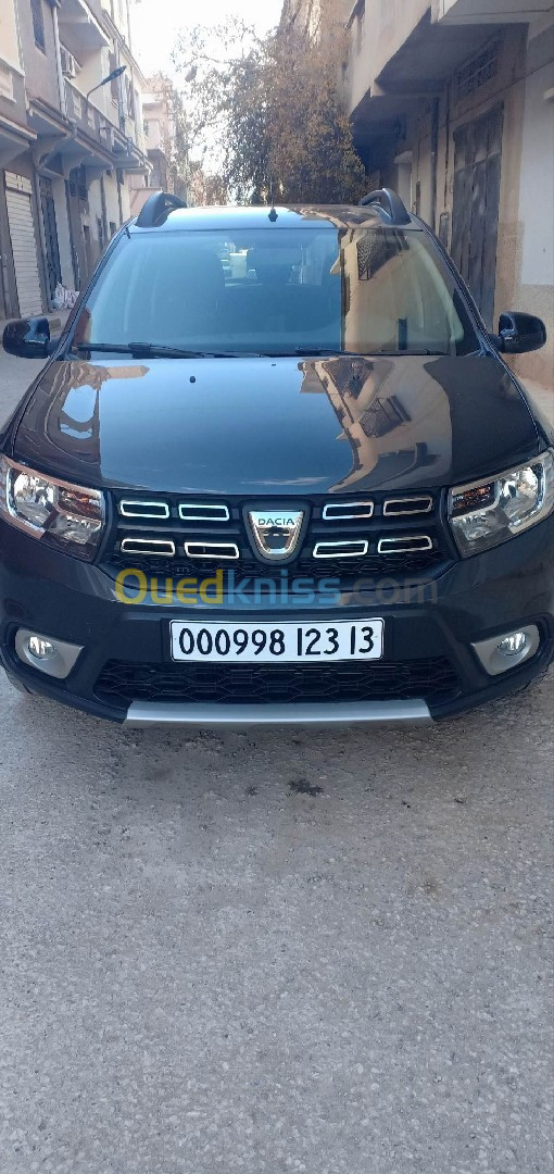 Dacia Sondero 2023 Stapway