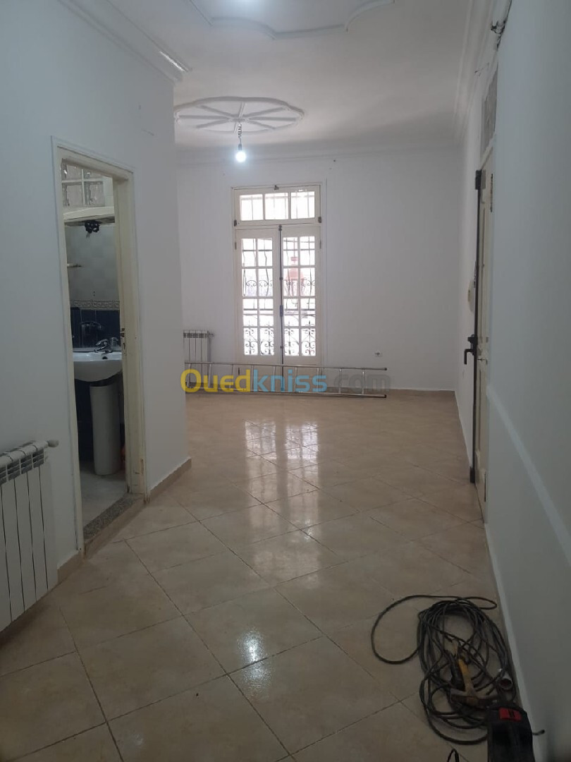 Location Appartement F3 Alger Bab el oued