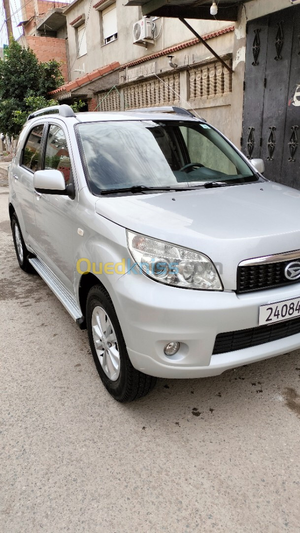 Daihatsu Terios 2011 4*4 - 7p