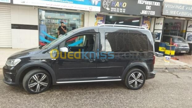 Volkswagen Caddy 2018 Alltrack