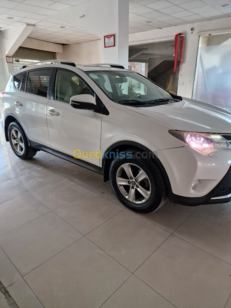 Toyota RAV4 2017 Premium