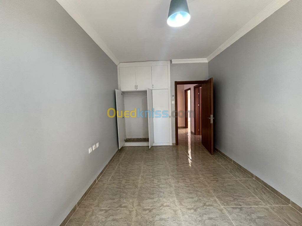 Location Appartement F5 Alger Ouled fayet