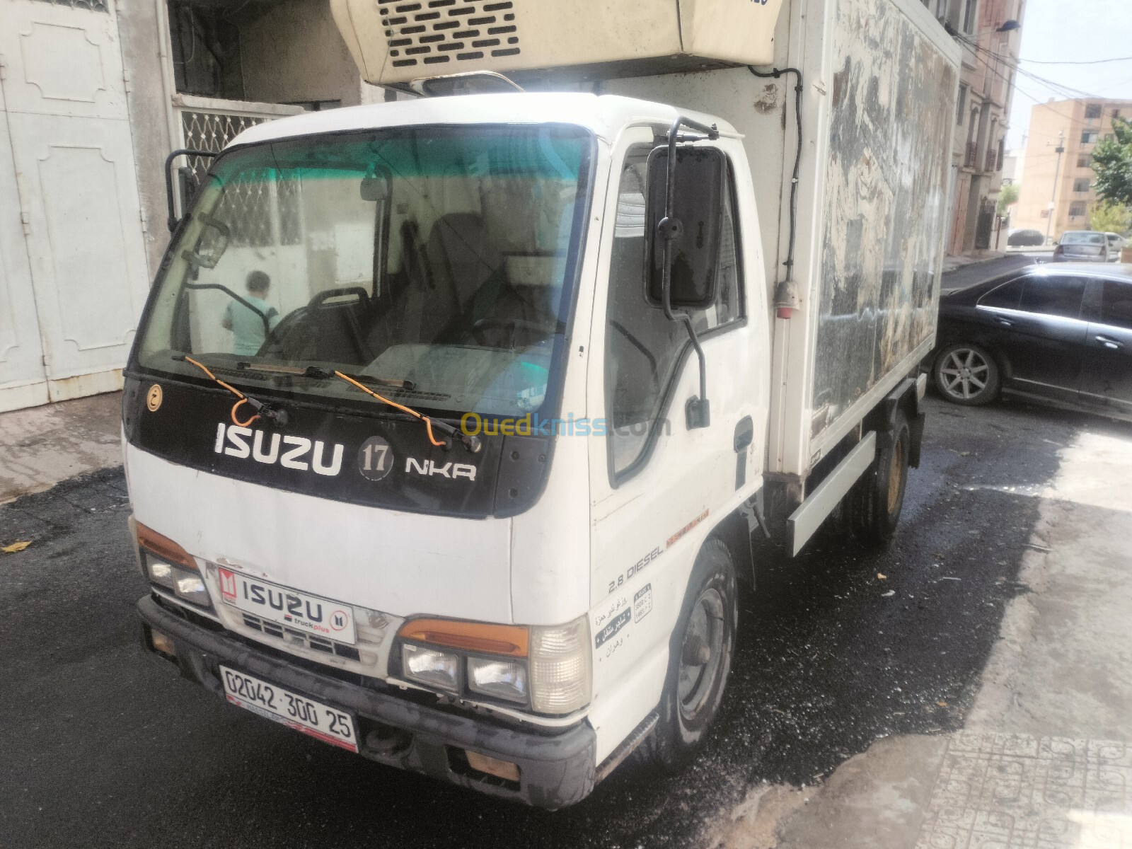 Isuzu Isuzu nkr 2000