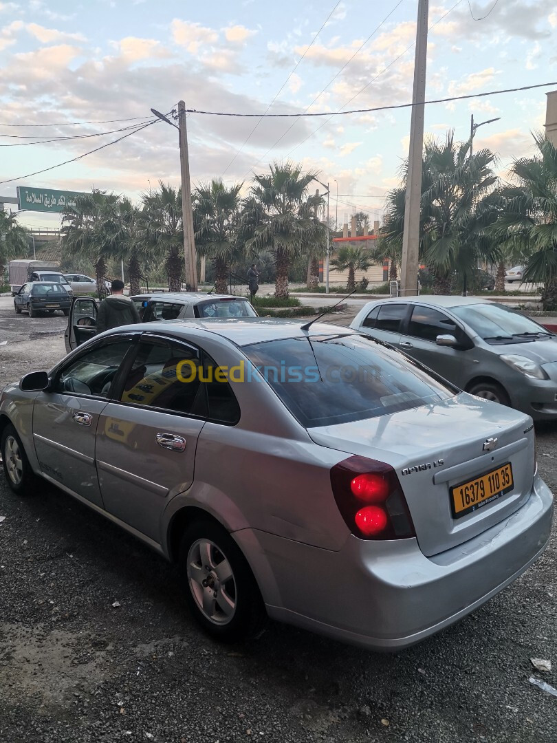 Chevrolet Optra 5 portes 2010 Optra 5 portes