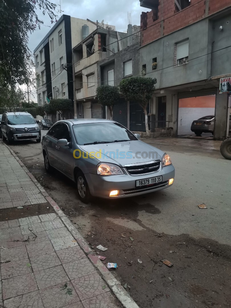 Chevrolet Optra 5 portes 2010 Optra 5 portes