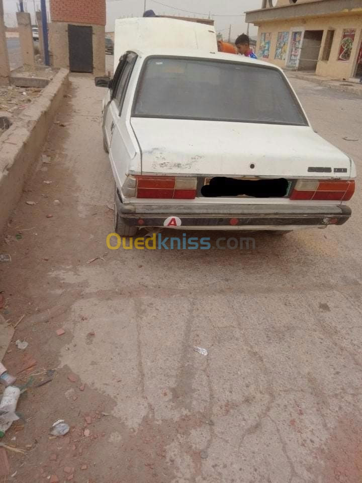 Peugeot 305 1987 305