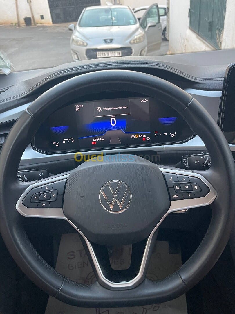 Volkswagen T-Roc 2022 Life plus