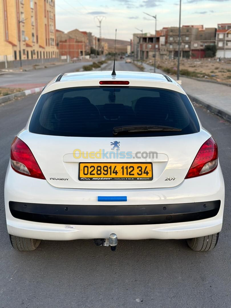 Peugeot 207 2012 