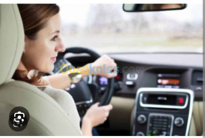 Chauffeur taxi femme pour les femme